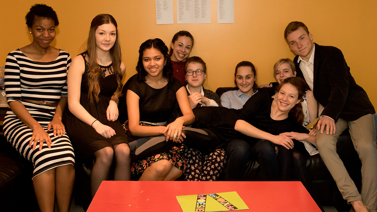 The 9 finalists chill out in the green room before the Awards Show. (l to r: Ayo Akinfenwa, Olivia Perry, Marie Foolchand, Lou-Anne Bouchard, Camilia Gélinas, Juliette Rolland Apergis, Luna Dansereau, Kiera Sandrock, and Mattis Savard-Verhoeven)