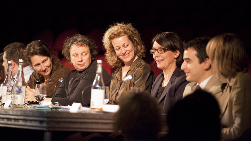 Performance Judges (l. to r.) Catherine Lalonde, France Boisvert, Jeanne Painchaud, Sina Queyras, Carmine Starnino, and Bronwen Low.  